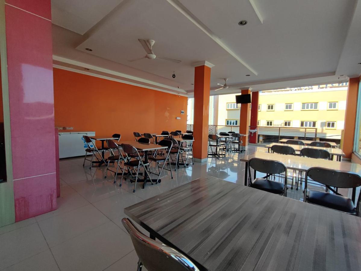 Collection O 91464 7 Dream Hotel Palembang Luaran gambar